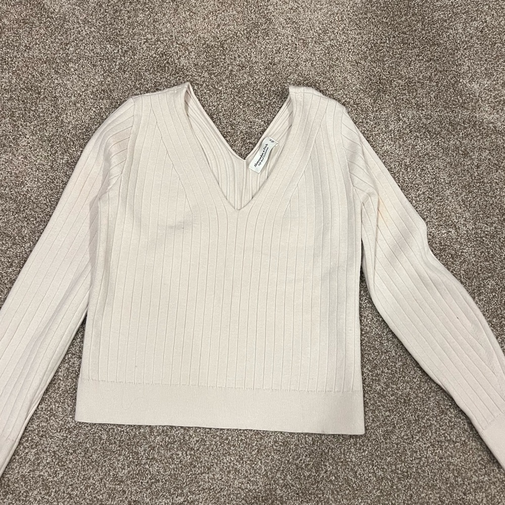 abercrombie and fitch sweater